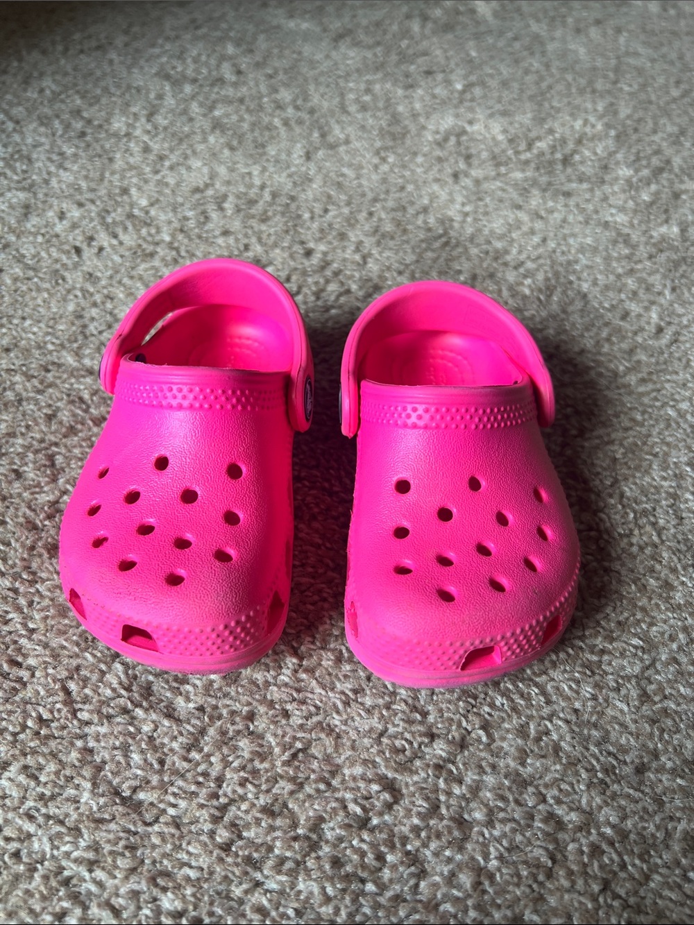 CROCS Kids Hot Pink Classic Clog with Heel Strap